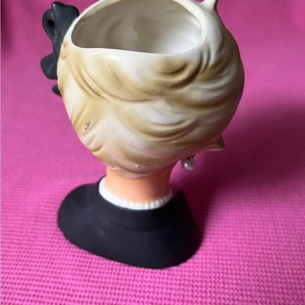 Vintage 1950’s Napco Blonde Lady Head Vase black bow faux pearl earrings HTF - Picture 3 of 6
